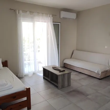 Aparthotel Casa De Rosa & Svoronata