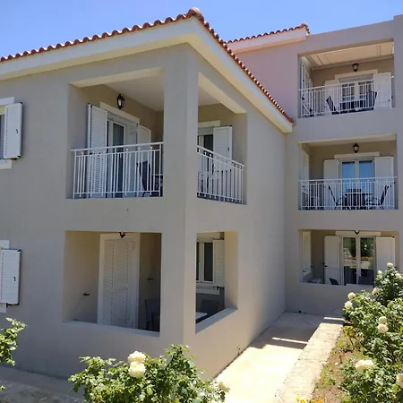 Casa De Rosa Apartments&studios 4* Svoronata