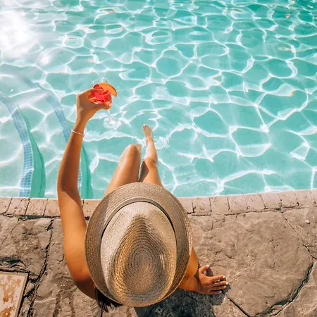 Casa De Rosa Apartments&studios Svoronata