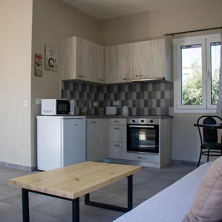 Casa De Rosa Apartments&studios Apartahotel Svoronata