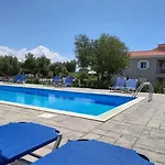 Casa De Rosa & 4* Svoronata