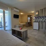Casa De Rosa & Appart hôtel Svoronata