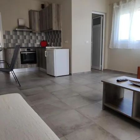 Casa De Rosa Apartments&studios Apartahotel Svoronata
