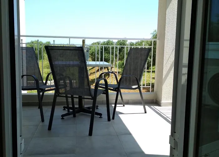 Casa De Rosa & شقة فندقية سفوروناتا