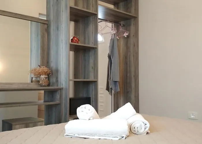 Casa De Rosa & شقة فندقية سفوروناتا